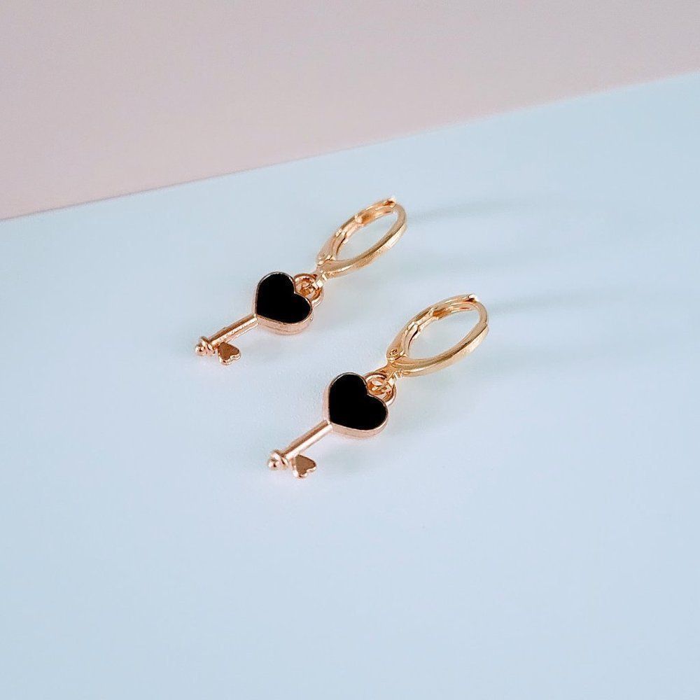 7/$35 Gold & Black Enamel Heart Key Earrings - Picture 3 of 6